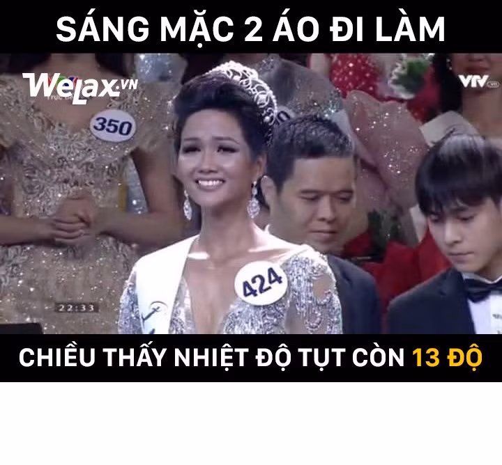 Rất nhiều người dân Hà Nội rơi vào tình trạng trên, sáng đi làm mặc phong phanh nhưng đến chiều họ phải chịu rét để về tới nhà.