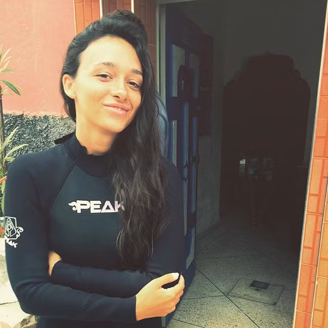 Viktoriya Gameeva có niềm đam mê mạnh mẽ với bộ môn lướt ván.