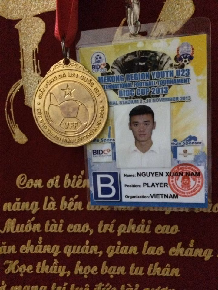 Năm 2010, Xuân Nam được gọi vào ĐT U16 Việt Nam tham dự cúp U16 Đông Nam Á mở rộng và cũng chính anh trở thành người hùng của U16 Việt Nam khi ghi bàn thắng duy nhất giúp U16 VIệt Nam đánh bại U16 Trung Quốc để lên ngôi vô địch giải đấu này.