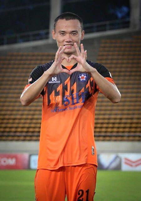 Ước mơ một ngày nào đó được khoác áo Hà Nội T&amp;T và quay trở lại đội tuyển khiến Xuân Nam miệt mài tập luyện và hạ quyết tâm rất cao khi bước vào thi đấu tại Lao League.