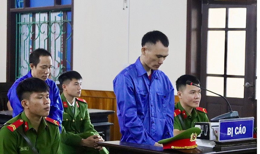 Tử hình 2 đối tượng “cõng thuê” ma tuý từ Lào về Việt Nam Tu hinh 2 doi tuong “cong thue” ma tuy tu Lao ve Viet Nam