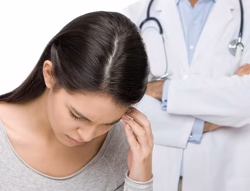 Thiếu máu do huyết hư: Hạt lạc cả vỏ lụa 12-18g chia làm 2, nấu ăn trong ngày. Ăn thường xuyên sẽ có hiệu quả rõ. Ảnh: agarwood.org.vn.