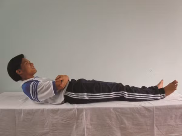 Danh tan mo bung bang xoa bop, bam huyet...-Hinh-3