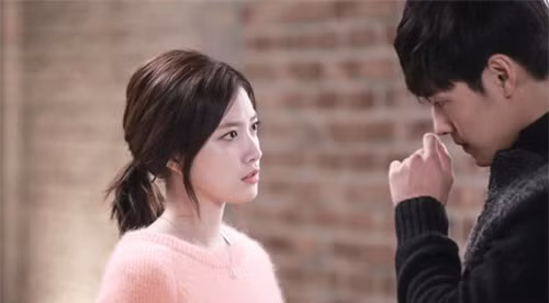 Chong cap bo nhung vo van chiu dung vi ly do khong tuong