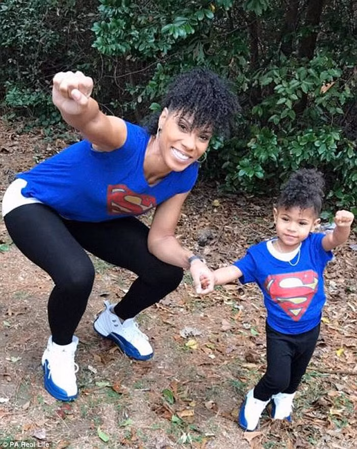 Mọi người đa phần đều nhận xét tích cực, rằng đào tạo cho bé kỹ năng và niềm đam mê với thể dục từ rất nhỏ rất tốt cho sức khỏe.