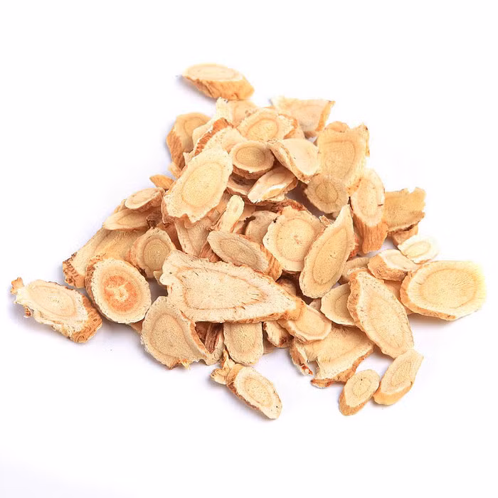 Cháo hoàng kỳ gạo tẻ. Hoàng kỳ 20g, gạo tẻ 60g nấu thành cháo ăn lúc nóng. Có thể thêm đường. Bài thuốc chữa viêm phế quản mãn tính do phù thận, khí hư. Ảnh: Caythuocquy.