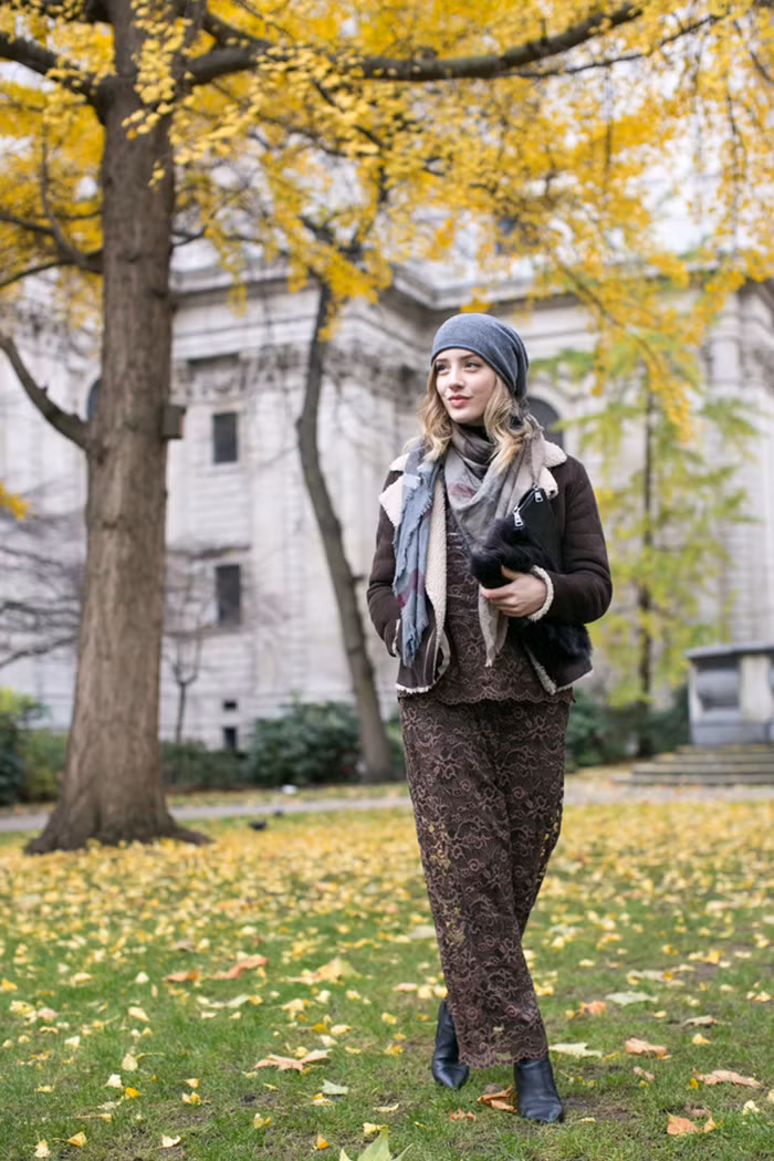 Còn đây là cách mix quần suông. Đâu chỉ là đặc quyền của chị em chân dài, chân ngắn cũng hoàn toàn có thể chinh phục một cách ngọt lịm.