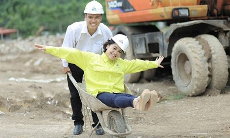 Khong ai ngo sau ly hon, toi van tim duoc ben do binh yen