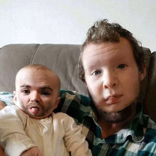 Có người bình luận hài hước, nhờ có ứng dụng này mà họ biết được con mình giống mình bao nhiêu phần trăm.