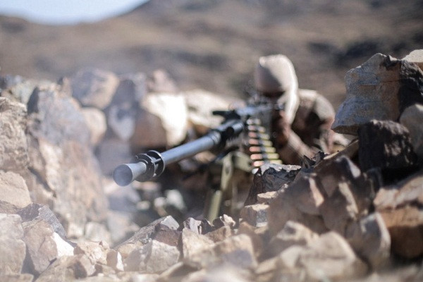 Khung bo IS tan cong doan xe cho dau tai Syria