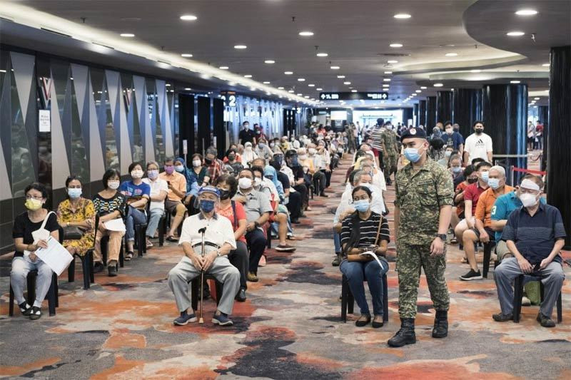 Malaysia cũng đang trải qua đợt bùng phát COVID-19 mới nghiêm trọng, trở thành một trong những nước có tỷ lệ lây nhiễm tính theo đầu người cao nhất ở Đông Nam Á. Ảnh: The Diplomat.