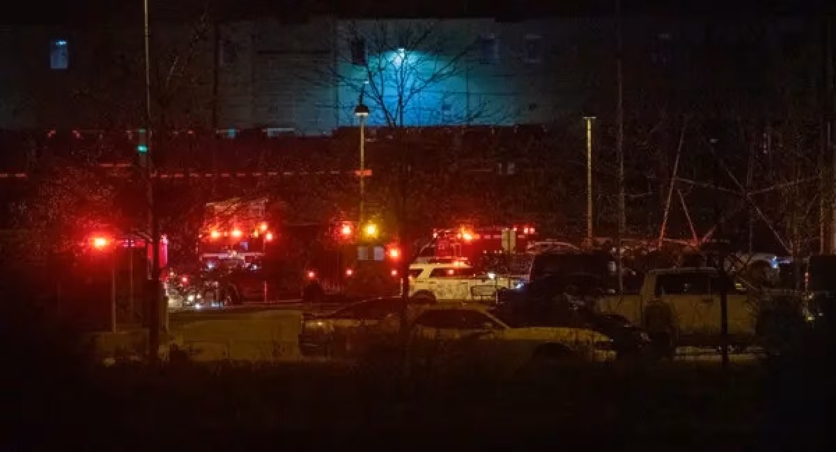 Được biết, trong năm nay, hơn 200 vụ nổ súng đã xảy ra tại Mỹ, khiến nhiều người thiệt mạng. Ảnh: NYT.