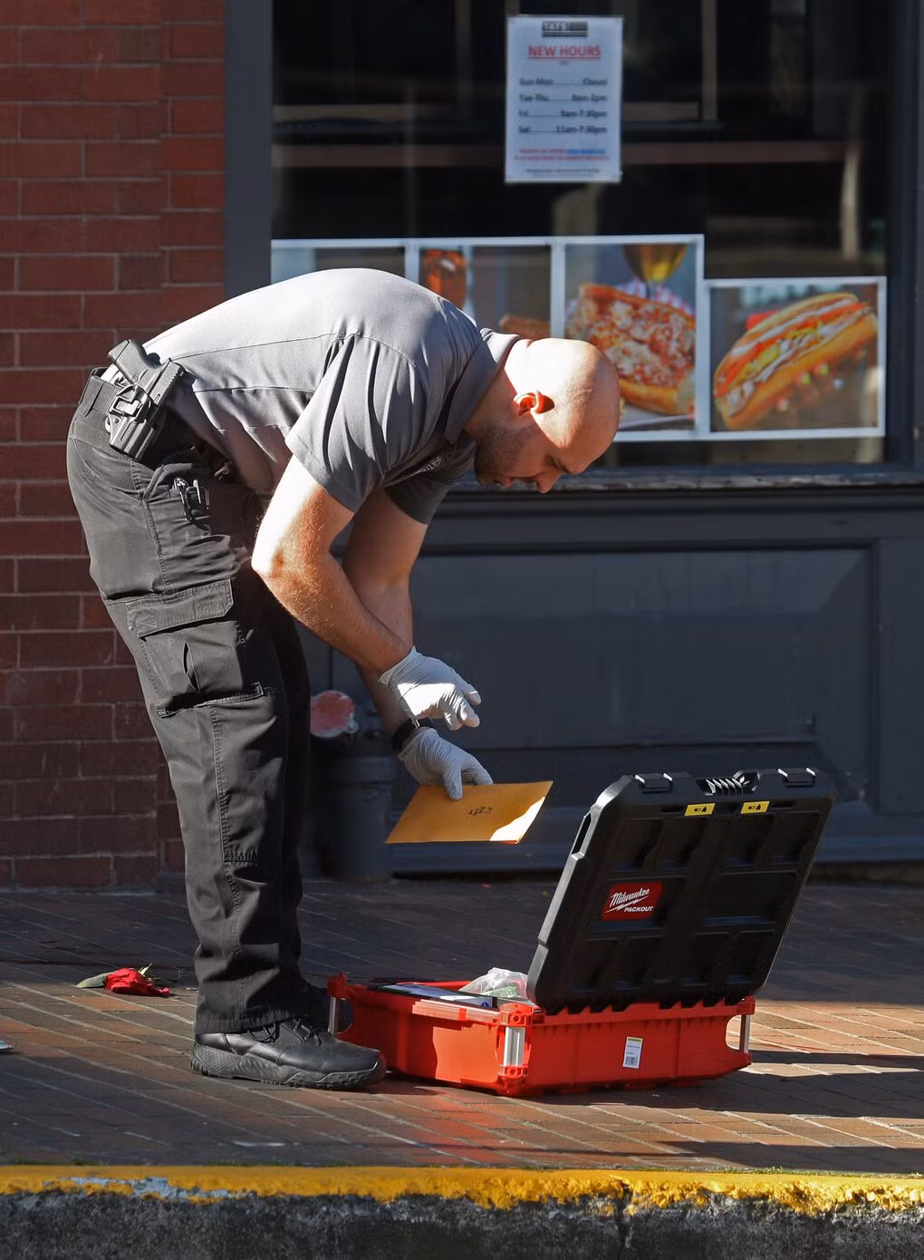 Cảnh sát cho biết, các nhà chức trách đang mở cuộc điều tra 4 vụ xả súng vừa xảy ra tại Seattle, và đề nghị người dân hỗ trợ cung cấp thông tin liên quan. Ảnh: ST.