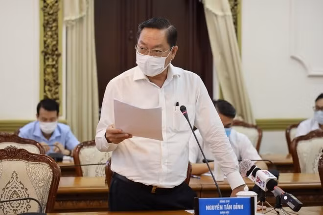 Bo Y te du kien phan bo them cho TP.HCM 1 trieu lieu vaccine COVID-19-Hinh-2