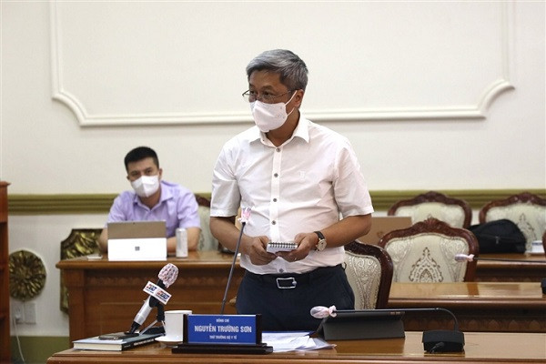 Bo Y te du kien phan bo them cho TP.HCM 1 trieu lieu vaccine COVID-19