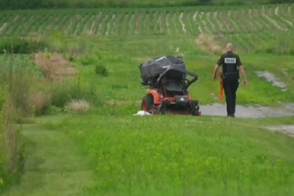 Dang cat co, co gai bi may bay dam tu vong