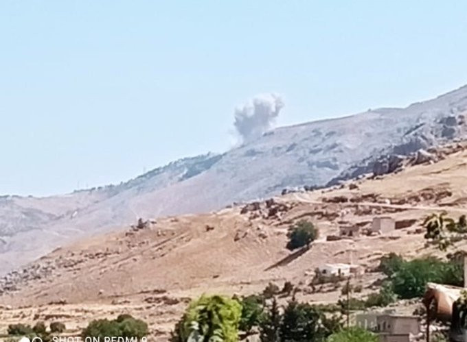 Không rõ tổn thất đối với nhóm khủng bố HTS sau cuộc không kích này của Nga. Ảnh: Twitter.