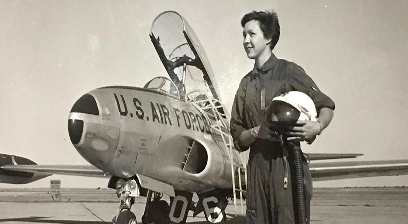 Khi còn nhỏ, Wally Funk đã bị mê hoặc bởi những chiếc máy bay. Năm 1 tuổi, bà được cha mẹ đưa đến một sân bay gần nơi họ sống ở New Mexico. Bà dần dần quan tâm đến cơ khí, chế tạo mô hình máy bay và tàu thủy. Ảnh: SF. 