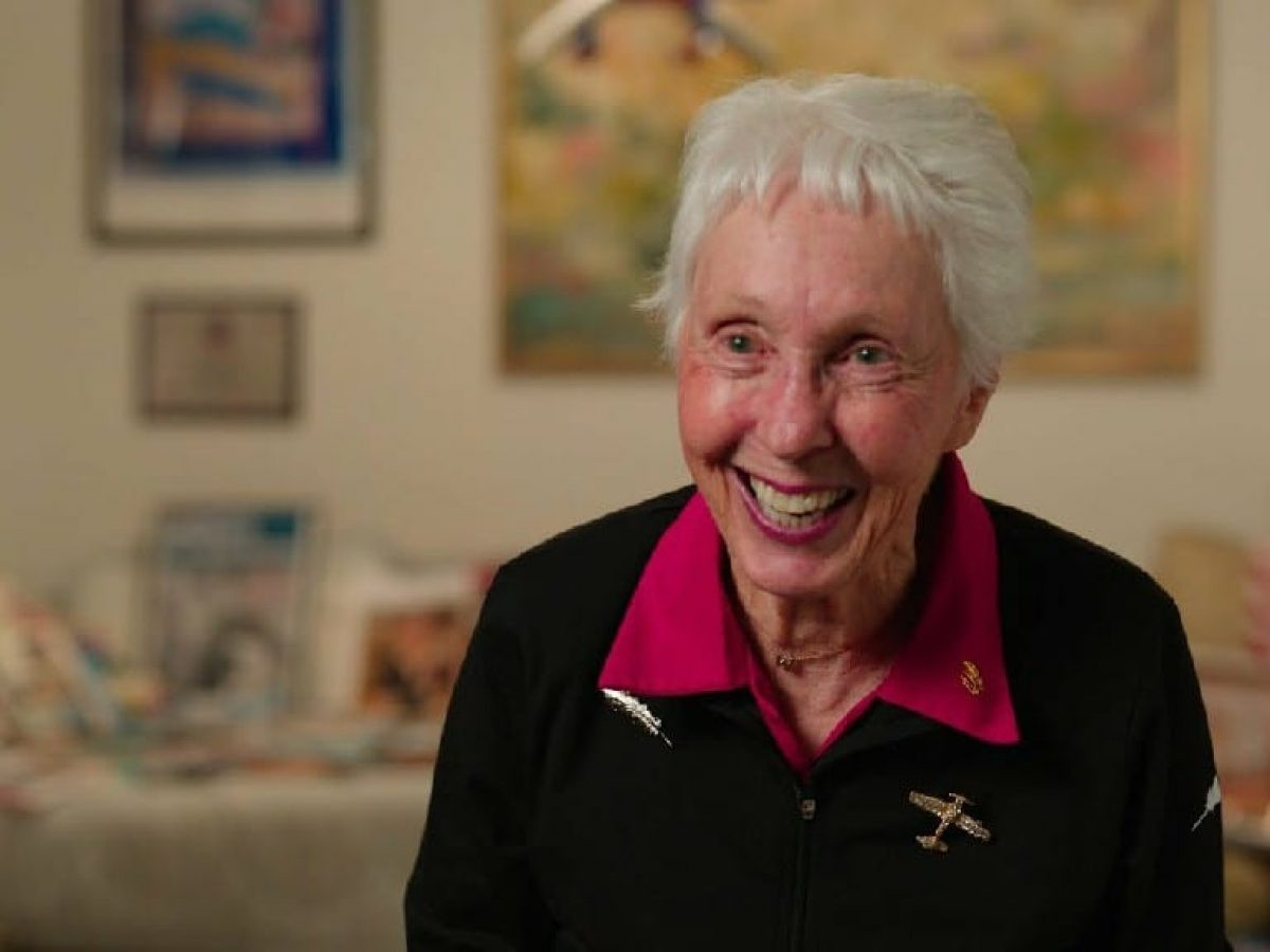 Funk từng là phi công trưởng của 5 trường hàng không trên nước Mỹ. Bà là nữ thanh tra đầu tiên của Cục Hàng không Liên bang và cũng là nữ điều tra viên an toàn hàng không đầu tiên của Ban An toàn Giao thông Vận tải Quốc gia Mỹ. Ảnh: OC. 