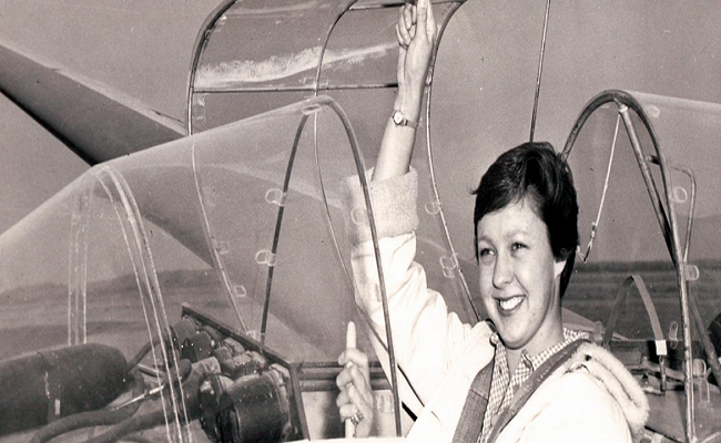 Bà sau đó trở thành một thành viên của "Flying Susies" và được xếp hạng nhất trong lớp 24 người, tốt nghiệp năm 1958 với bằng phi công. Funk tiếp tục hoàn thành bằng Cử nhân tại Đại học Bang Oklahoma. Ảnh: OSU. 