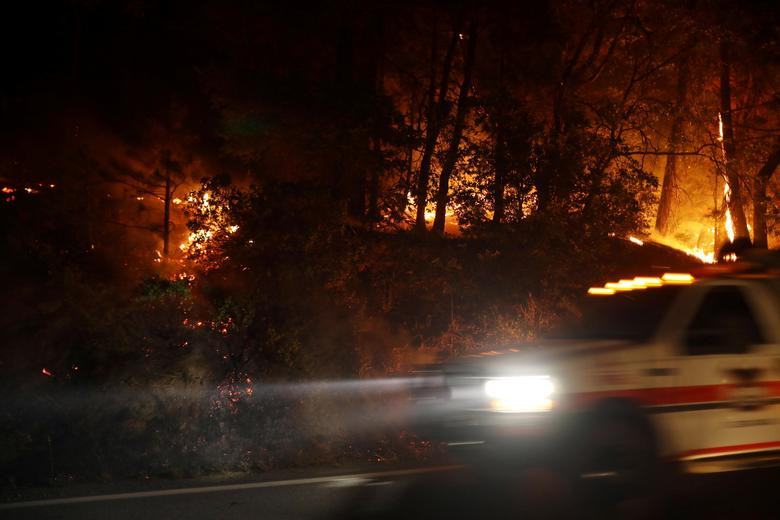 Cảnh cháy rừng dữ dội tiếp diễn ở Indian Falls, bang California, ngày 26/7.
