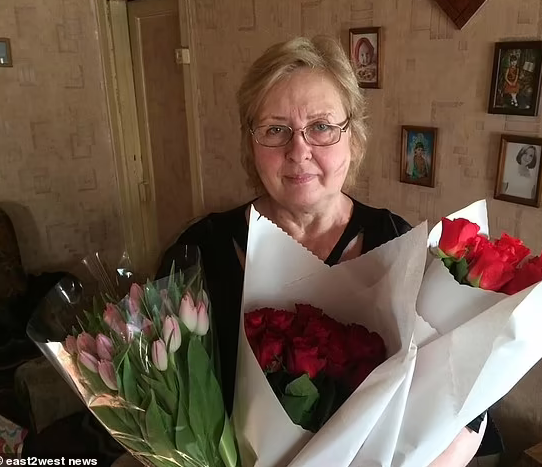 Video: Cu ba hung be trai roi tu do cao 6 met-Hinh-2