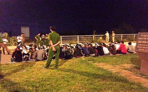 Lực lượng Công an quận 9, TP HCM kịp thời ngăn chặn hàng trăm thanh thiếu niên có hành vi tụ tập gây rối trật tự công cộng trong KCNC quận 9 tối 20/3.