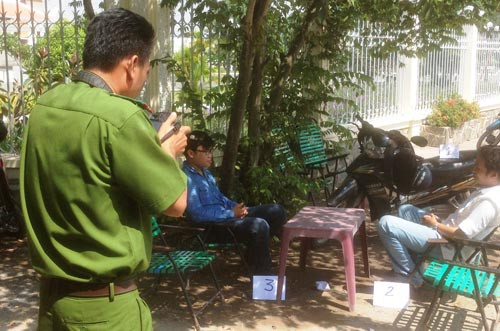 Vu 2 PV bao Giao thong bi danh, cuop … “chim xuong?”-Hinh-2