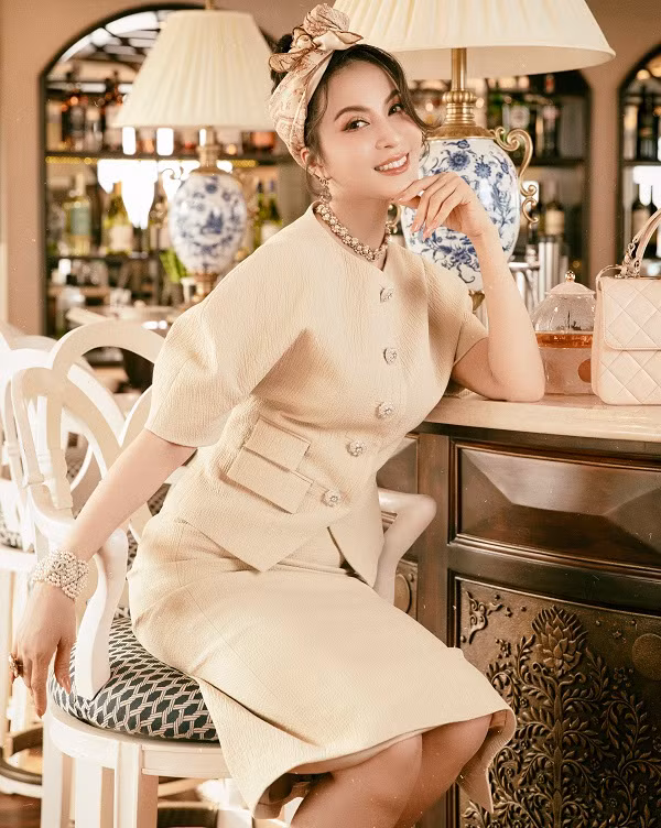 Chiem nguong ve dep vuot thoi gian cua MC Thanh Mai o tuoi U50-Hinh-2