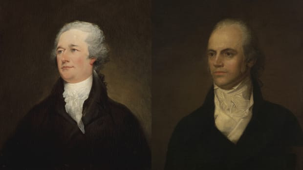 Kể từ đây, ông Hamilton coi ông Burr là đối thủ chính trị nguy hiểm. Hai người thường xuyên nói với giới truyền thông về điểm xấu của đối phương. Điển hình là việc khi ông Burr đồng hành cùng ứng viên Tổng thống Thomas Jefferson trong cuộc bầu cử năm 1976, ông Hamilton công khai tổ chức những hoạt động chống lại kẻ thù chính trị của mình.