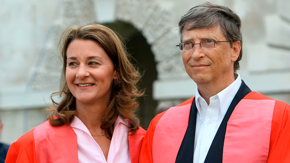 Kể từ khi lập gia đình, bà Melinda dành phần lớn thời gian nuôi dạy con cái, giúp chồng một số công việc trong kinh doanh. Ngoài ra, bà còn viết cuốn sách "The Moment of Lift: How Empowering Women Changes the World" (Khoảnh khắc thăng hoa: Trao quyền cho phụ nữ thay đổi thế giới như thế nào) và tích cực tham gia các hoạt động từ thiện.