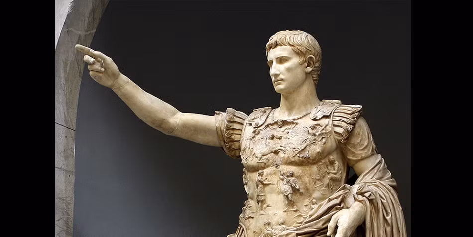 Là người đứng đầu đế chế La Mã, Augustus nắm quyền lực lớn trong tay và cực kỳ giàu có. Không những vậy, ông còn có rất nhiều vợ con.