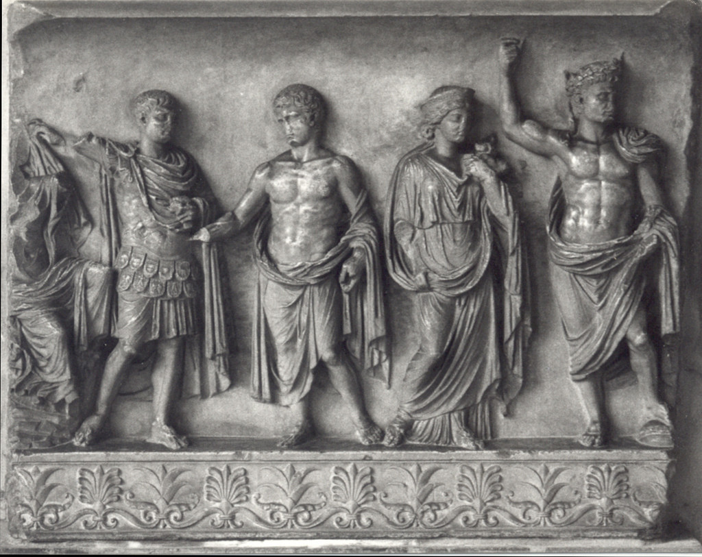 Do đó, kết thúc quá trình xét xử, phạm nhân nhận hình phạt nộp tiền hay phạt đòn roi sẽ thực hiện bản án rồi được thả tự do.