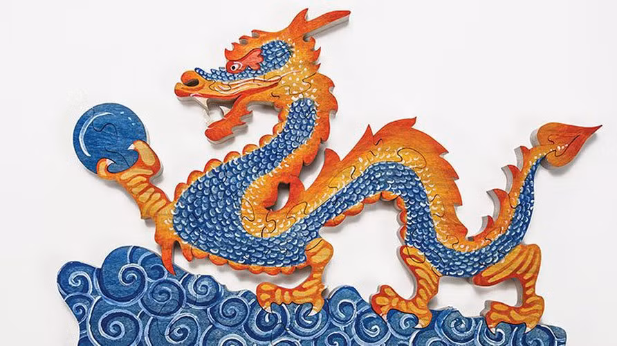 Những con rồng quyền năng này thường sống trên núi cao, trong hang động hay đầm sâu.