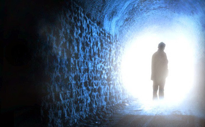 Nói về cái chết của mình ở kiếp trước, Swarnlata cho hay Biya qua đời vì bị bệnh ở cổ họng. Dù được bác sĩ điều trị nhưng cô vẫn không qua khỏi.