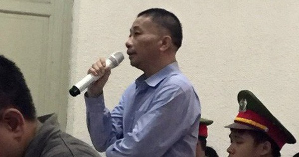 Ninh Văn Quỳnh chắc hẳn không khỏi ngỡ ngàng khi Sơn "ốp" cho 180 tỷ. Nguồn ảnh: Tuổi Trẻ