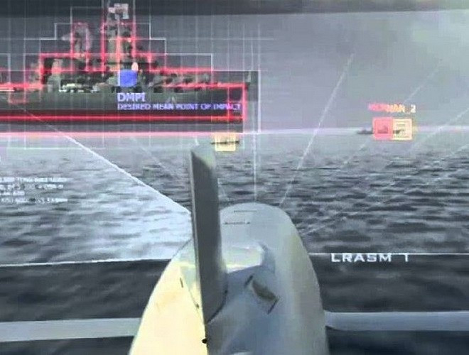 Điểm đặc biệt của vũ khí này là nó được tích hợp trí thông minh nhân tạo, khi tiến vào khu vực gần mục tiêu, nơi tín hiệu liên lạc vệ tinh bị gây nhiễu hoặc gián đoạn, tên lửa sẽ bay theo lộ trình được vạch sẵn.