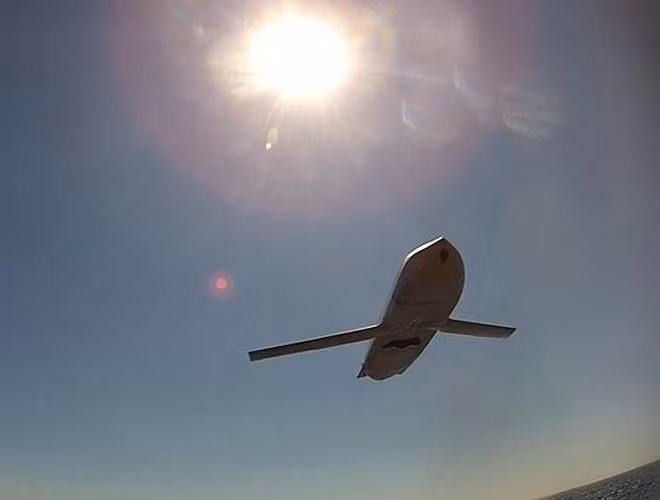 Moscow khẳng định hệ thống phòng không của họ sẽ phát hiện mục tiêu như tên lửa LRASM cách xa hàng trăm km, khiến vũ khí này bị bắn hạ từ xa trước khi gây ra mối đe dọa thực sự đối với tàu chiến Nga.