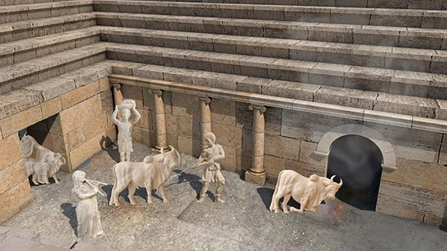 Để lý giải cho bí ẩn vì sao các thầy tế và các loài động vật cùng vào hang Pluto nhưng chỉ có các con vật bị chết, nhóm nghiên cứu giải thích là do chiều cao. Khí CO2 nặng hơn O2, nên tầng khí này ở dưới và gần mặt đất hơn. Khi con người và con vật vào bên trong hang cùng nhau, do chúng ta cao hơn nên phần mũi tiếp xúc với tầng khí CO2 ít hơn. Trong khi đó, phần mũi của các vật ở tầm thấp nên dễ bị ngạt khí CO2.