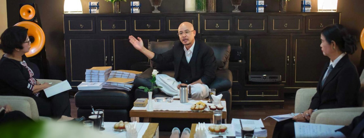 Ông Đặng Lê Nguyên Vũ: “Qua cô độc, nói không ai hiểu“ - Hình 2 Ong Dang Le Nguyen Vu: “Qua co doc, noi khong ai hieu“-Hinh-2