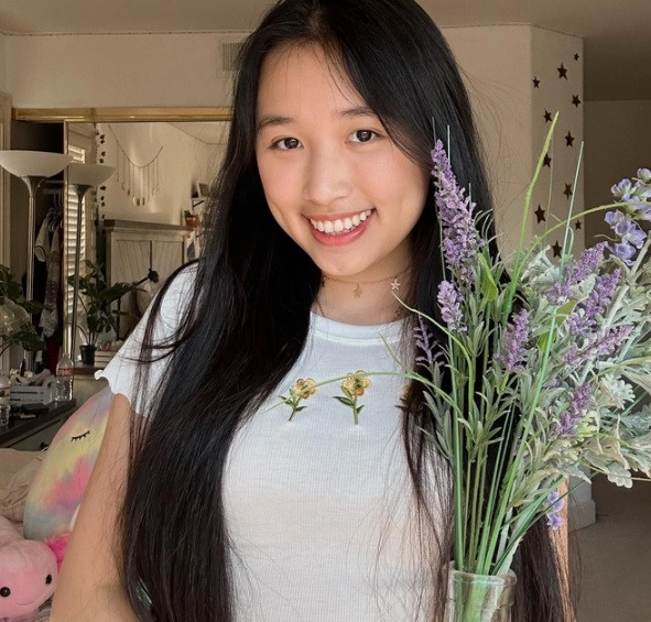 Jenny Huynh va hoi ban Gen Z noi tieng, hoc gioi, co tai chinh tot-Hinh-2