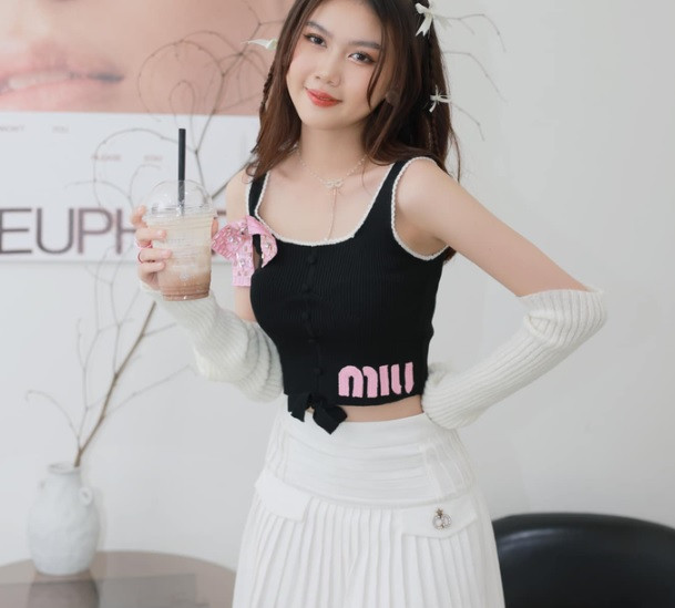 Jenny Huynh va hoi ban Gen Z noi tieng, hoc gioi, co tai chinh tot-Hinh-3