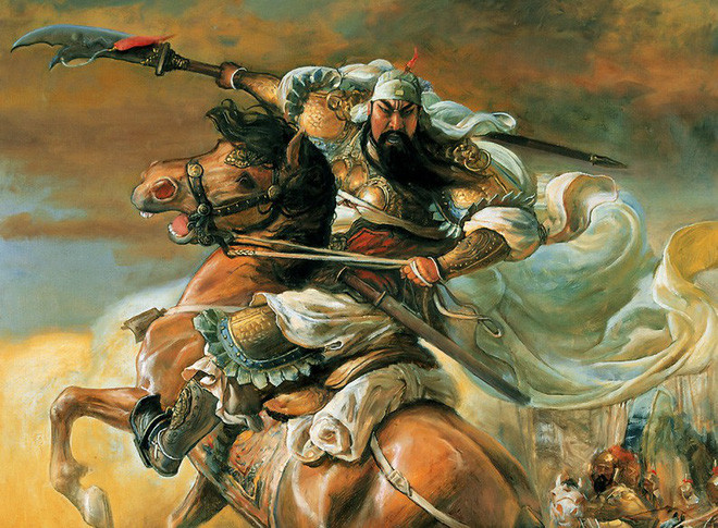 Trong tiểu thuyết “Tam Quốc Diễn Nghĩa”, Thanh Long Yển Nguyệt Đao được Quan Vũ sử dụng làm binh khí trong chiến đấu. Thanh đao này nặng 82 cân thời xưa (tương đương với 49,2 kg ngày nay). Liên quan đến cuộc đời Quan Vũ, giai thoại dân gian lưu truyền câu chuyện võ tướng này được một "cao nhân" truyền dạy 28 chiêu thức đao pháp.