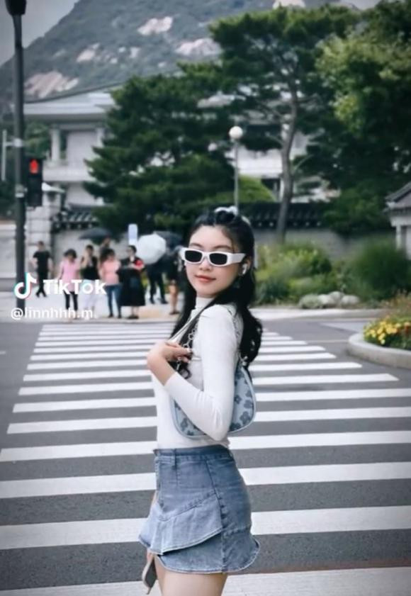 Lo Lem nha Quyen Linh khoe phong cach thoi trang ngay cang co gu-Hinh-6