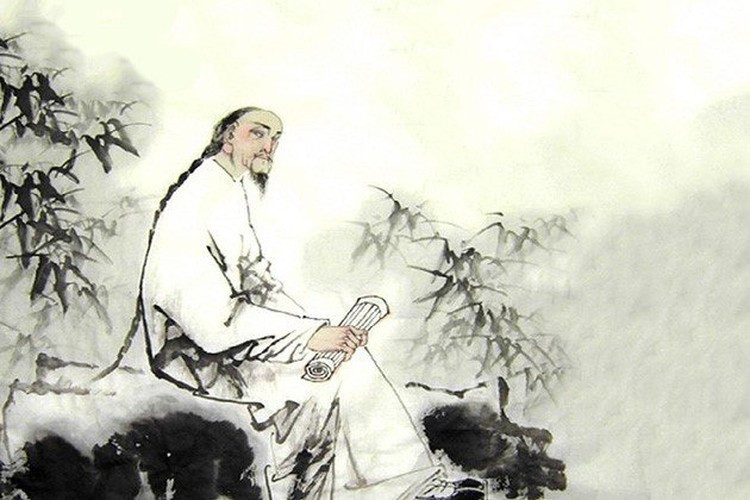 Vào năm Gia Khánh thứ hai, Kỷ Hiểu Lam được nhà vua tin tưởng, phong chức Thượng thư Bộ Lễ và được phong Thái tử thiếu bảo. Đây là chức vụ cao nhất trong con đường quan lộ của Kỷ Hiểu Lam.