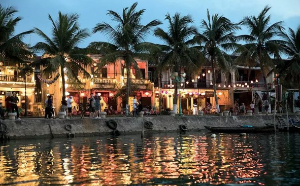 Vi sao TP.HCM, Hoi An la diem den duoc yeu thich nhat chau A?