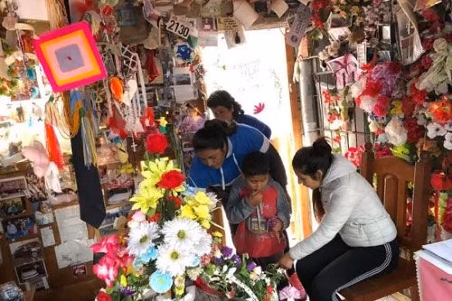 Một số người cho rằng, thi hài của cậu bé được Chúa ban phép màu nên gần như không bị phân hủy theo thời gian. Vì vậy, những câu chuyện về Miguel càng được mọi người quan tâm nhiều hơn.