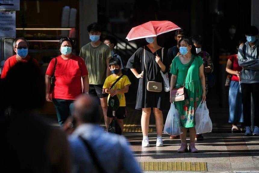 Các nhà khoa học dự đoán rằng, sóng nhiệt biển liên quan đến El Nino có thể tàn phá quần thể cá và san hô, tương tự như sự kiện El Nino năm 2016, gây ra sự kiện tẩy trắng san hô lớn nhất toàn cầu được ghi nhận.