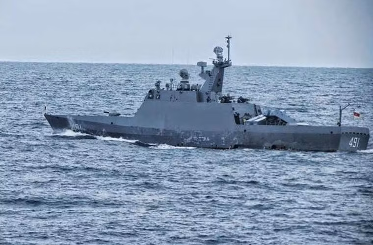 Naval Dockyard sẽ đóng 10 tàu FAC-M cho Hải quân Myanmar. Theo một số nguồn tin, các tàu này đều do Myanmar tự thiết kế, sản xuất.