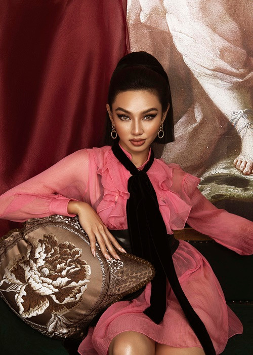 Hiện tại, cô ấp ủ nhiều dự án đặc biệt dành cho cộng đồng.